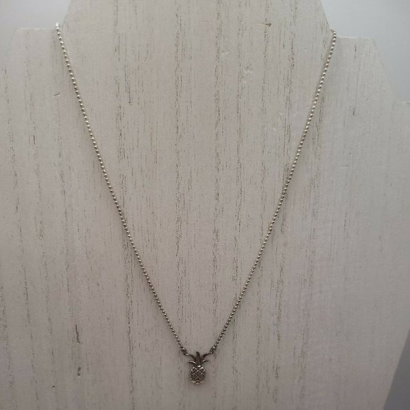925 Sterling Silver Pineapple Pendant Necklace - Picture 1 of 5